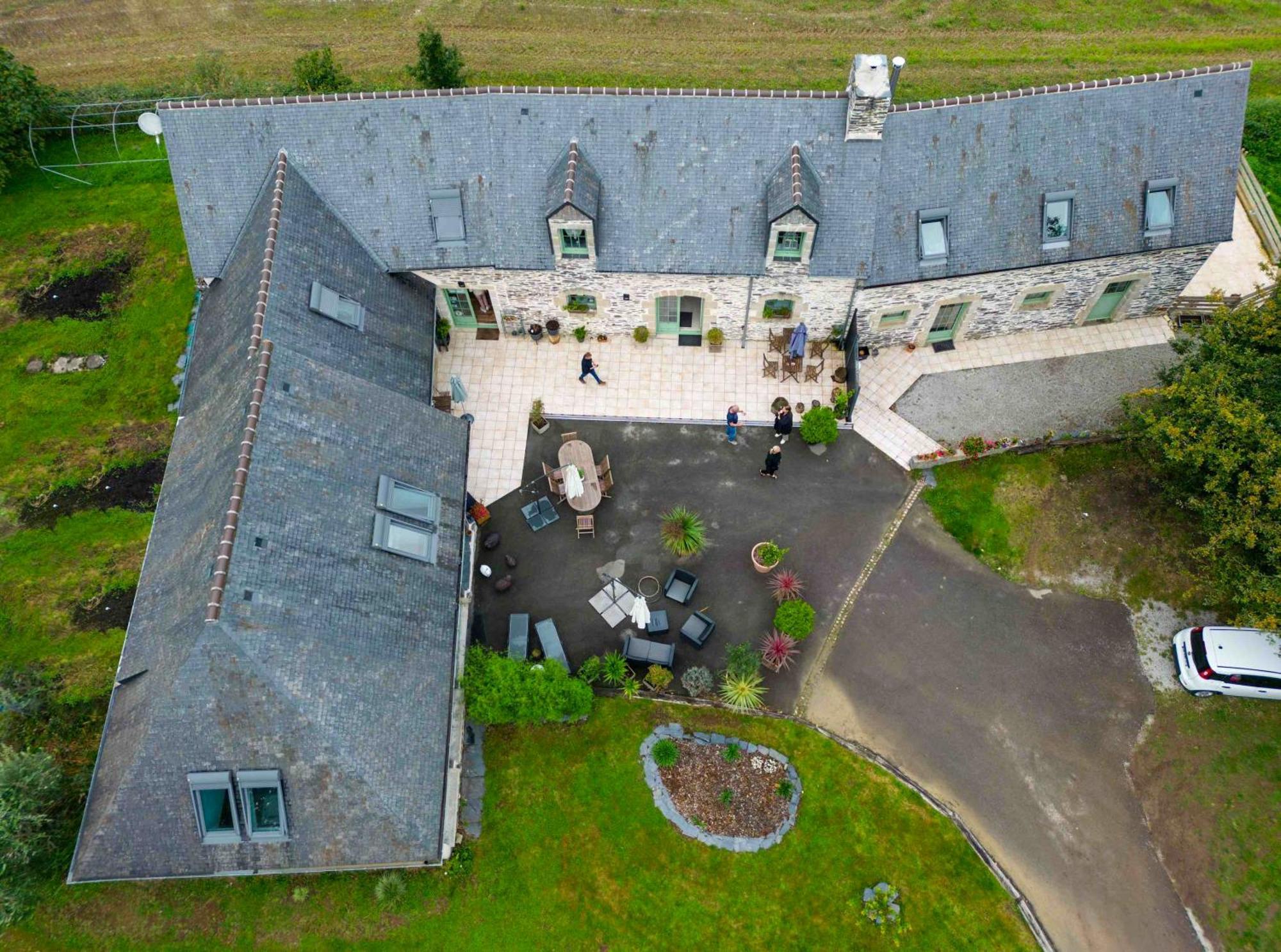 Saint-Coulitz Les Pierres Bleues B&B 외부 사진