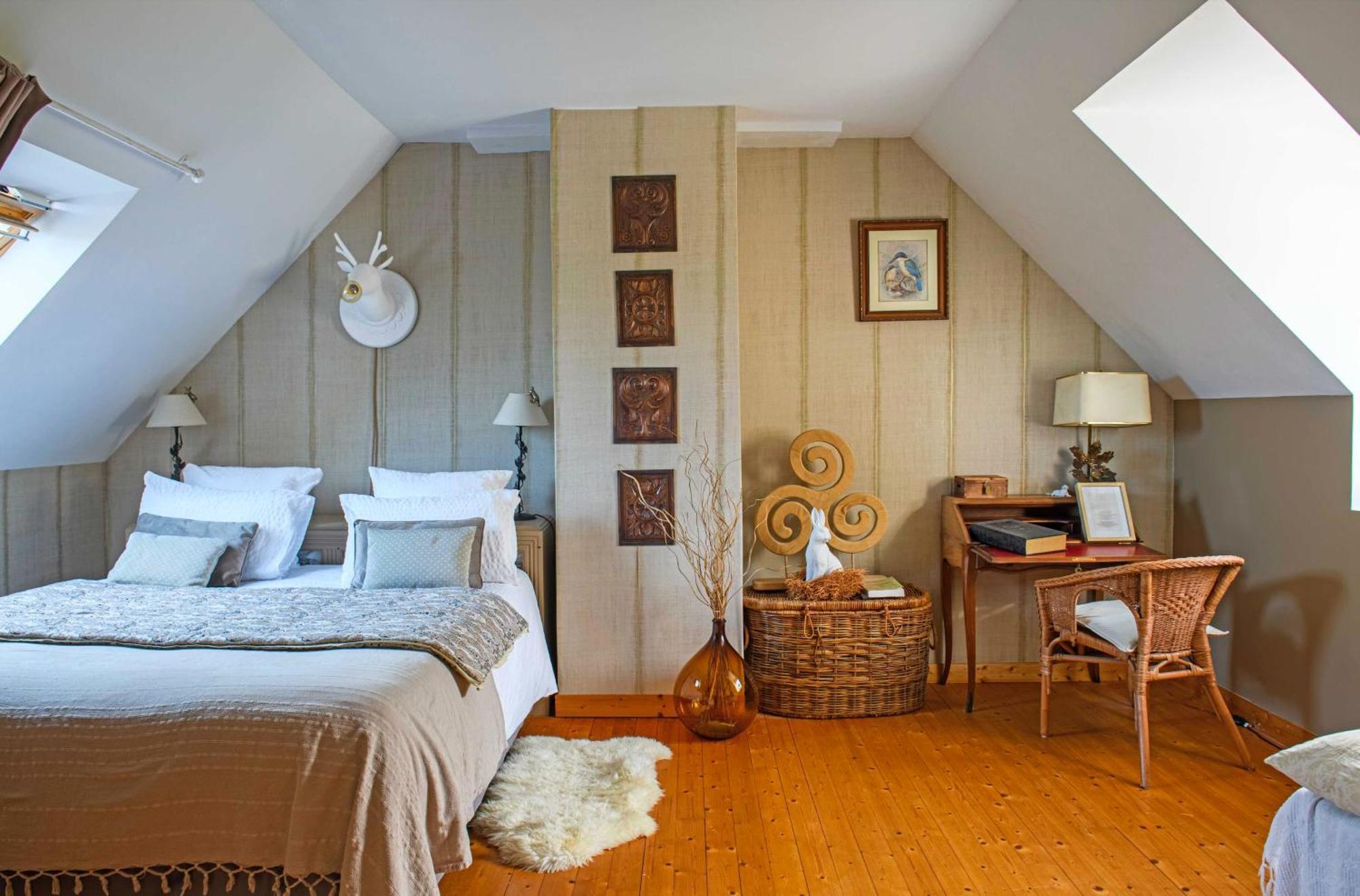 Saint-Coulitz Les Pierres Bleues B&B 외부 사진